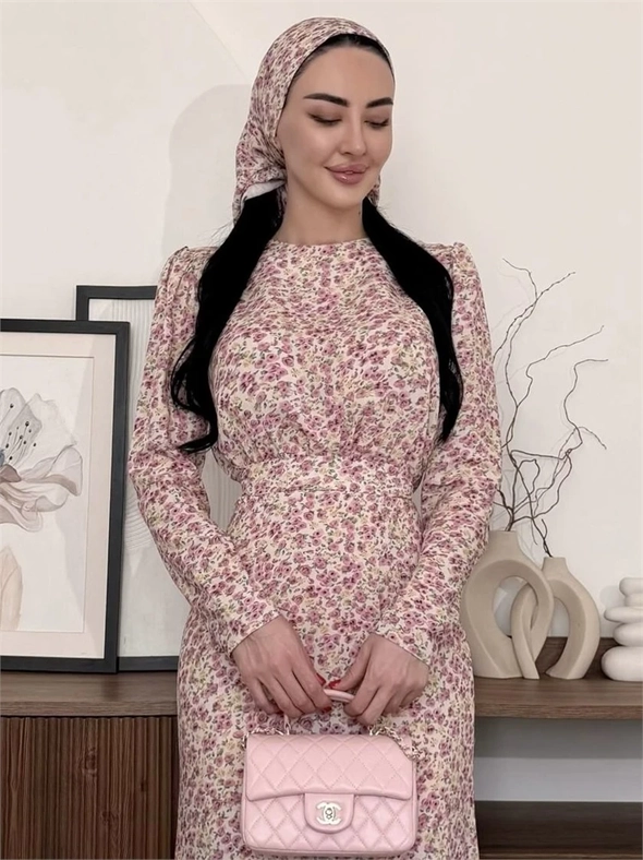 {{photo.Alt || photo.Description || 'Платье из штапеля с платком и сборкой под грудью 4500'}}