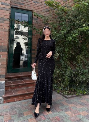 {{photo.Alt || photo.Description || 'Двойка blessed (блузка с воланом  пуговицами и юбка рыбка) черный в горошек 3800'}}